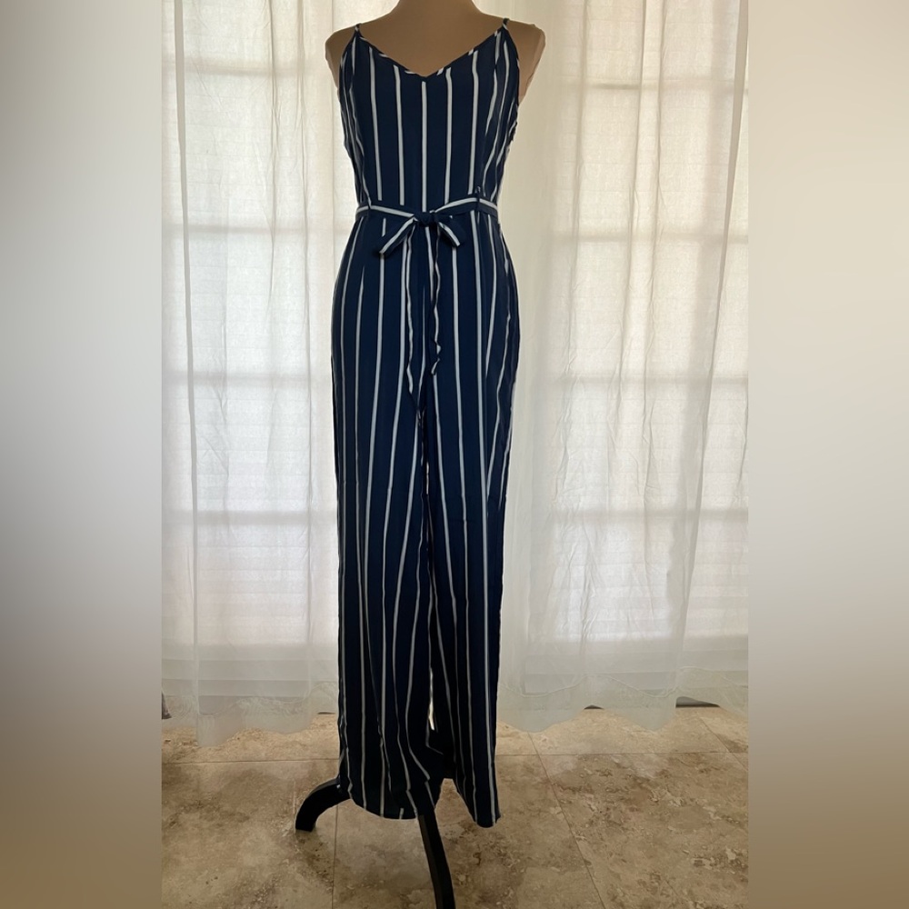New Forever 21 Jumpsuit/Cami. Size L.